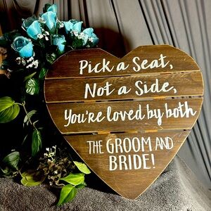 Bridal Sign Seating Arrangement